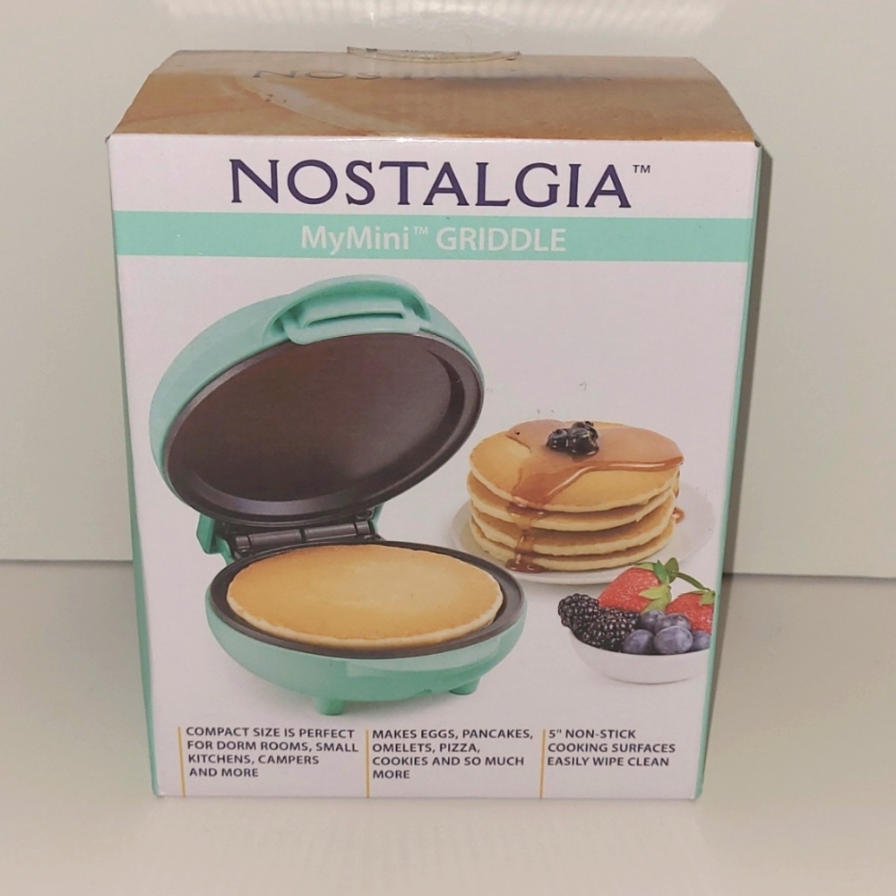 Nostalgia MyMini Griddle Color Teal Green NIB NWT